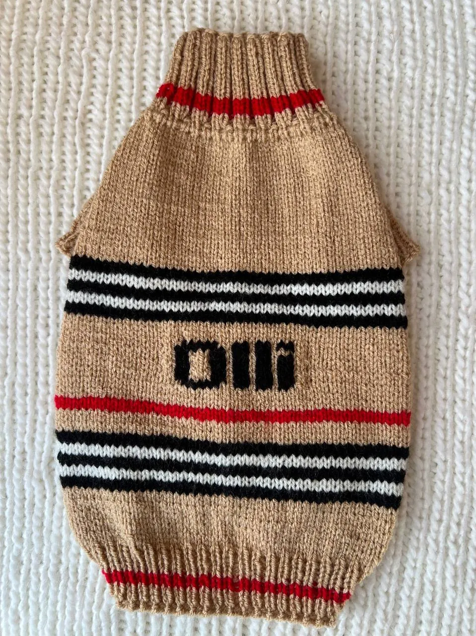 Camel dog sweater with OLLI knitted in, red and black stripes